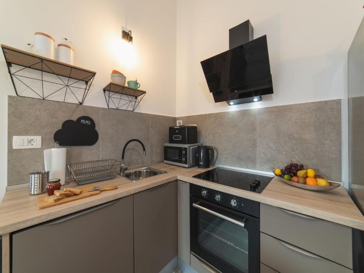 Apartment Fiora Kaštela Extérieur photo