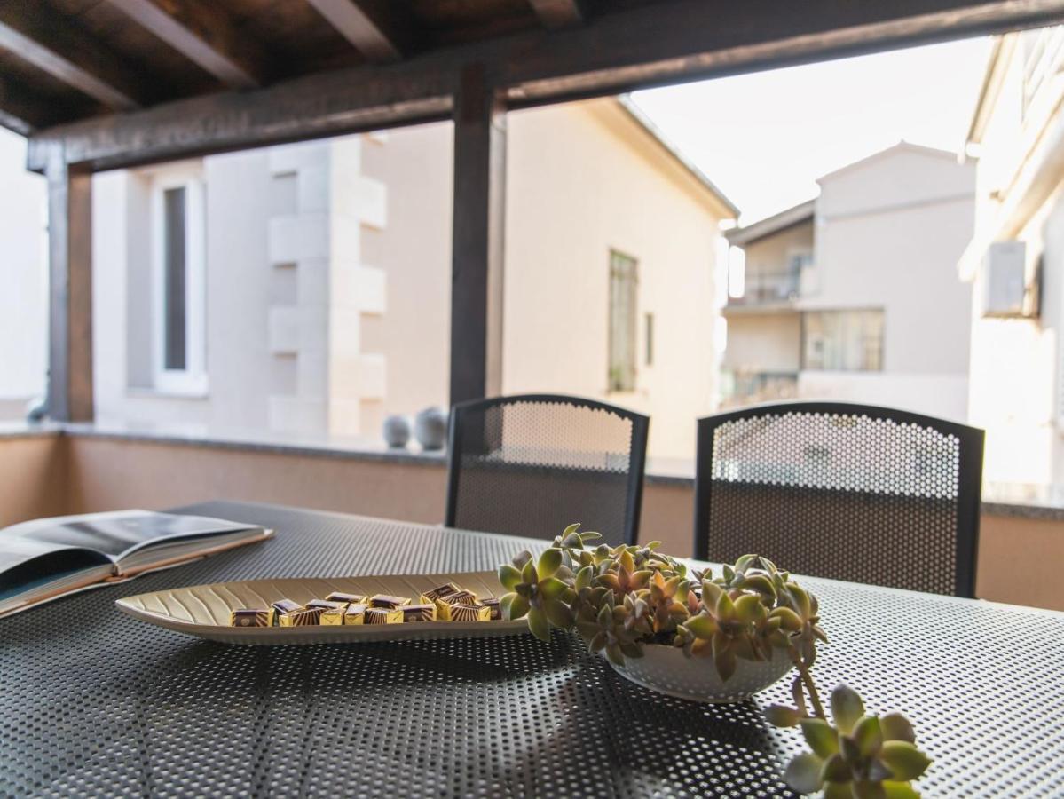 Apartment Fiora Kaštela Extérieur photo