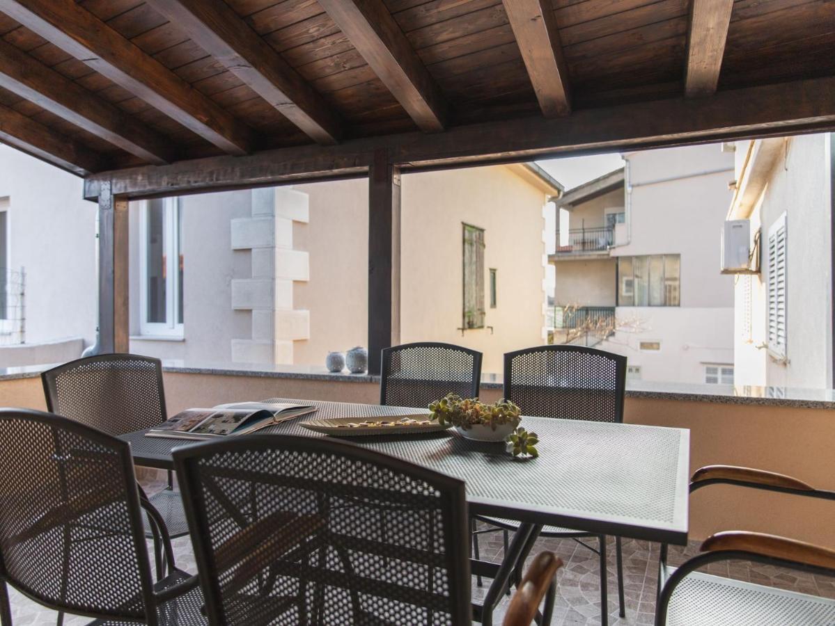 Apartment Fiora Kaštela Extérieur photo